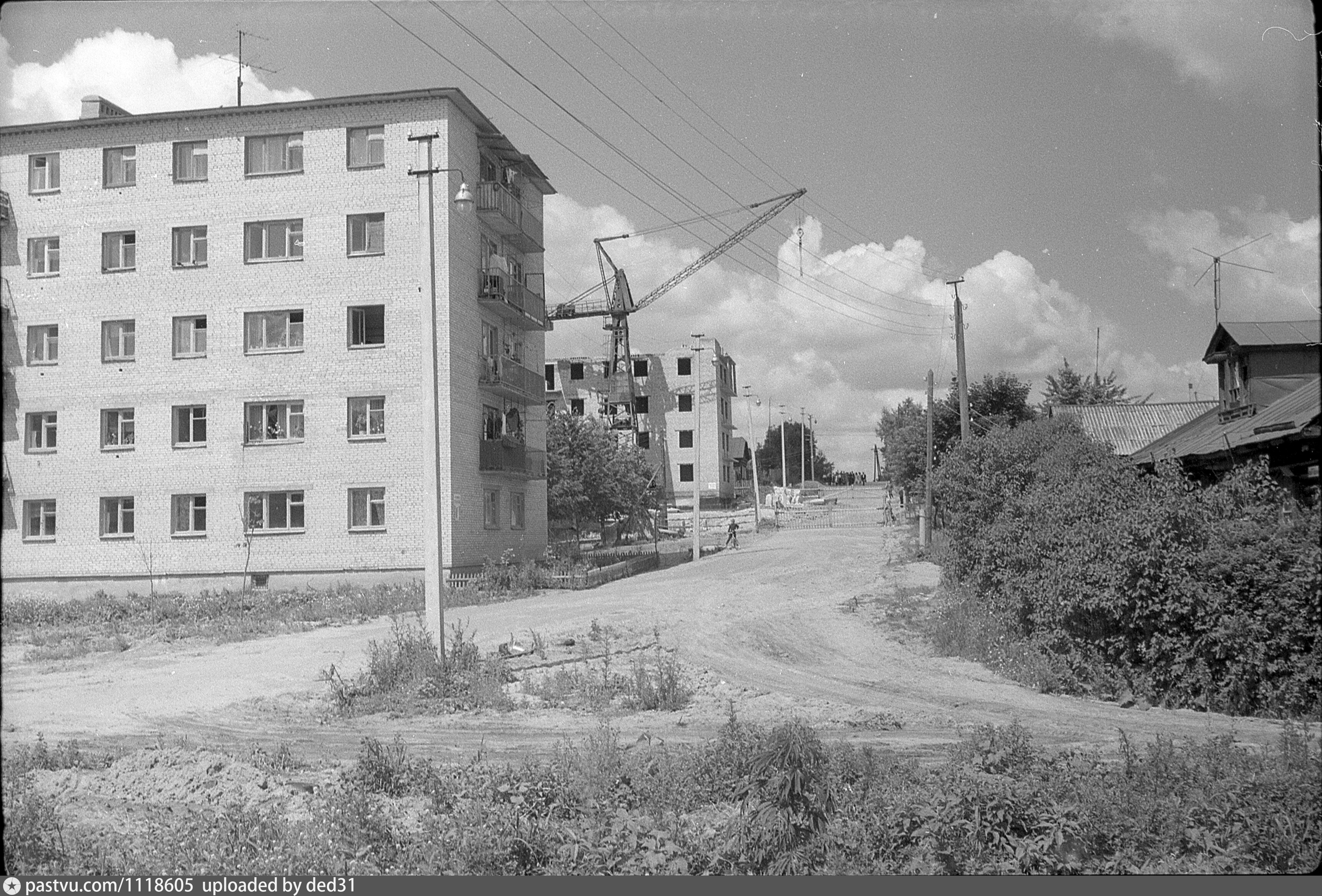 Ул народного ополчения 1960. Ул народного ополчения в 80х. Ул. народного ополчения в СССР. Серпухов 1970.