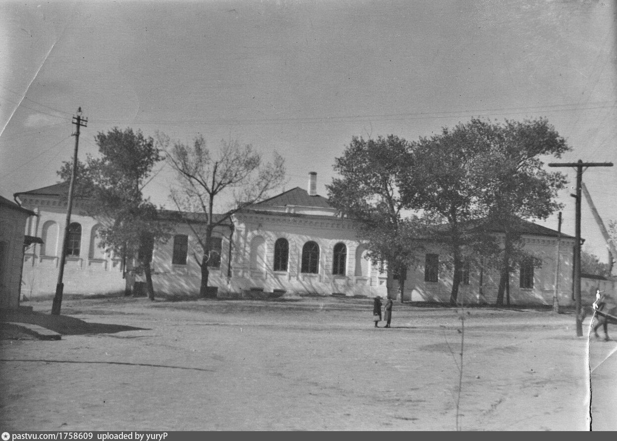 Богучарский переулок москва. Богучар старое фото. Богучар старые фото. Старинный Богучар фото. Богучар. Фото ул Радченко.