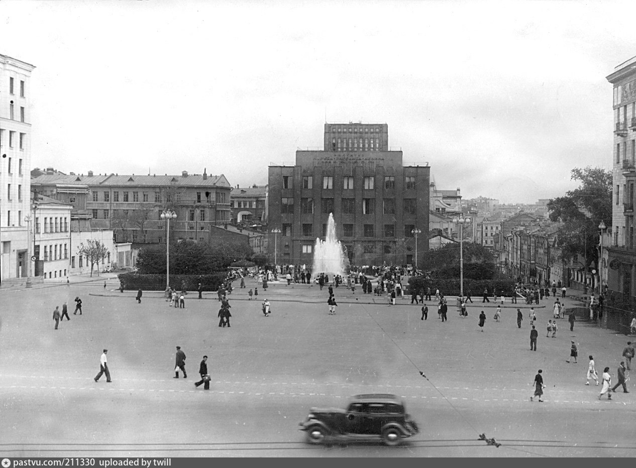 Площадь советская ялта реконструкция фото