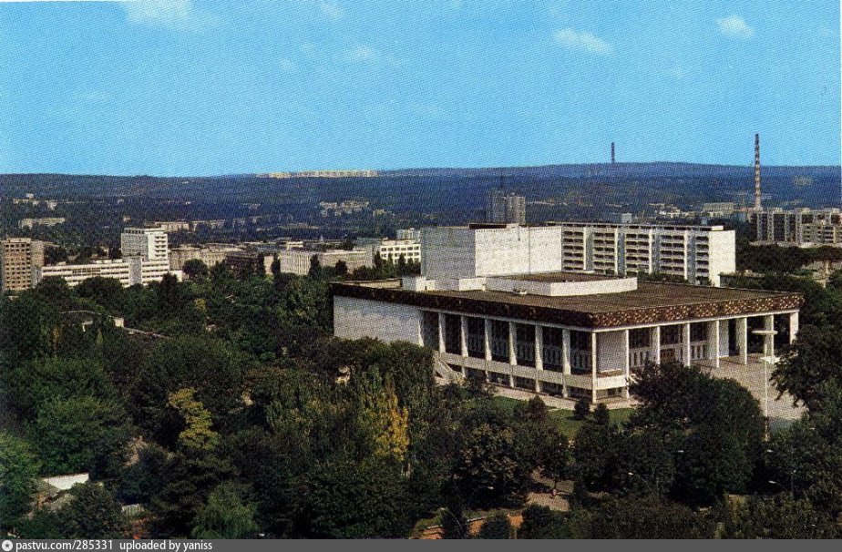 Театр оперы и балета в кишиневе фото