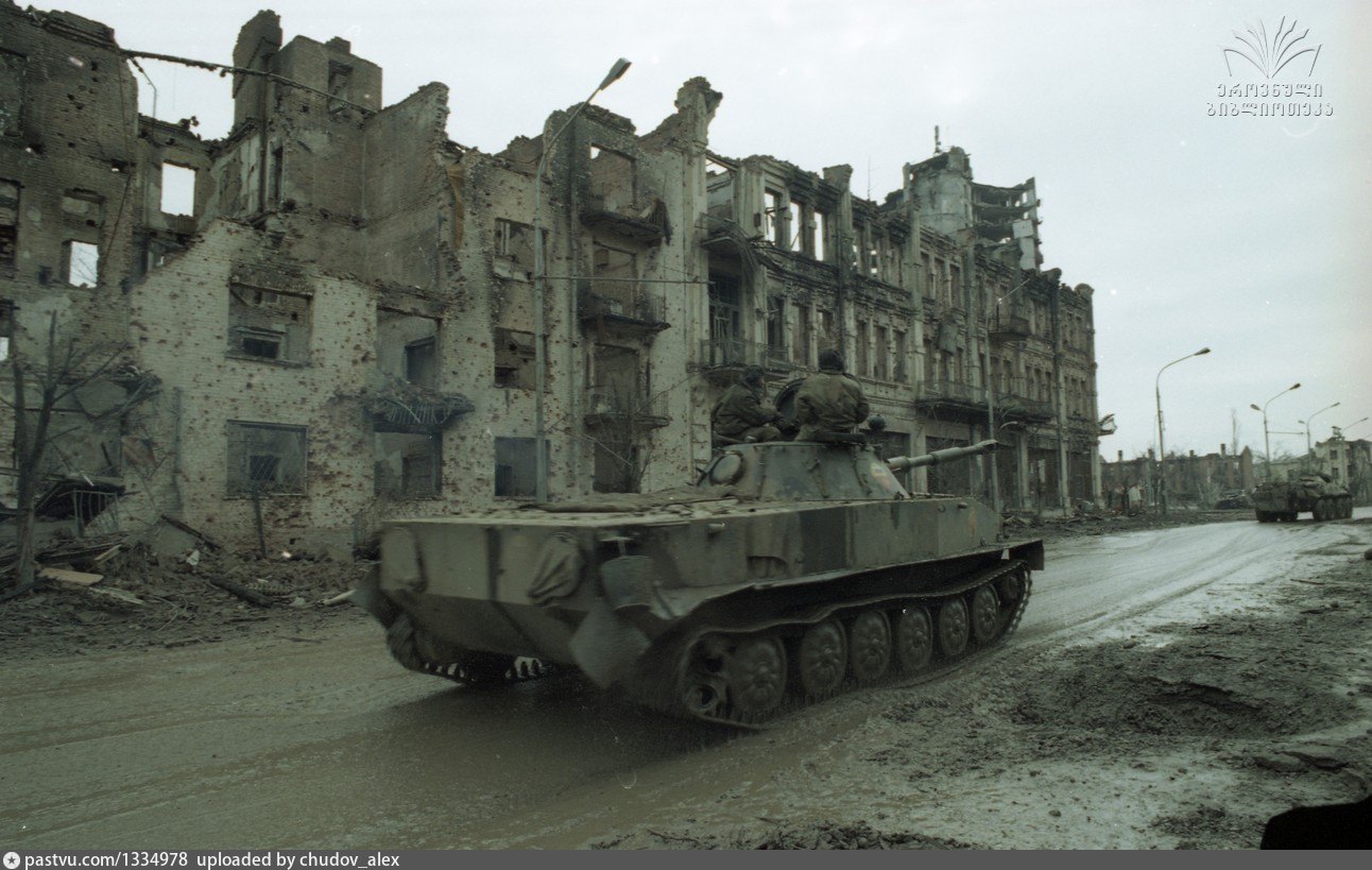Чечня Грозный 1995 танки