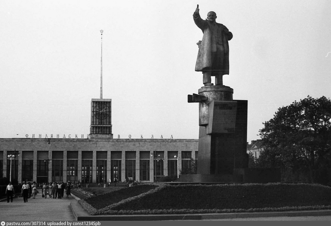 Ленинград вокзал фото