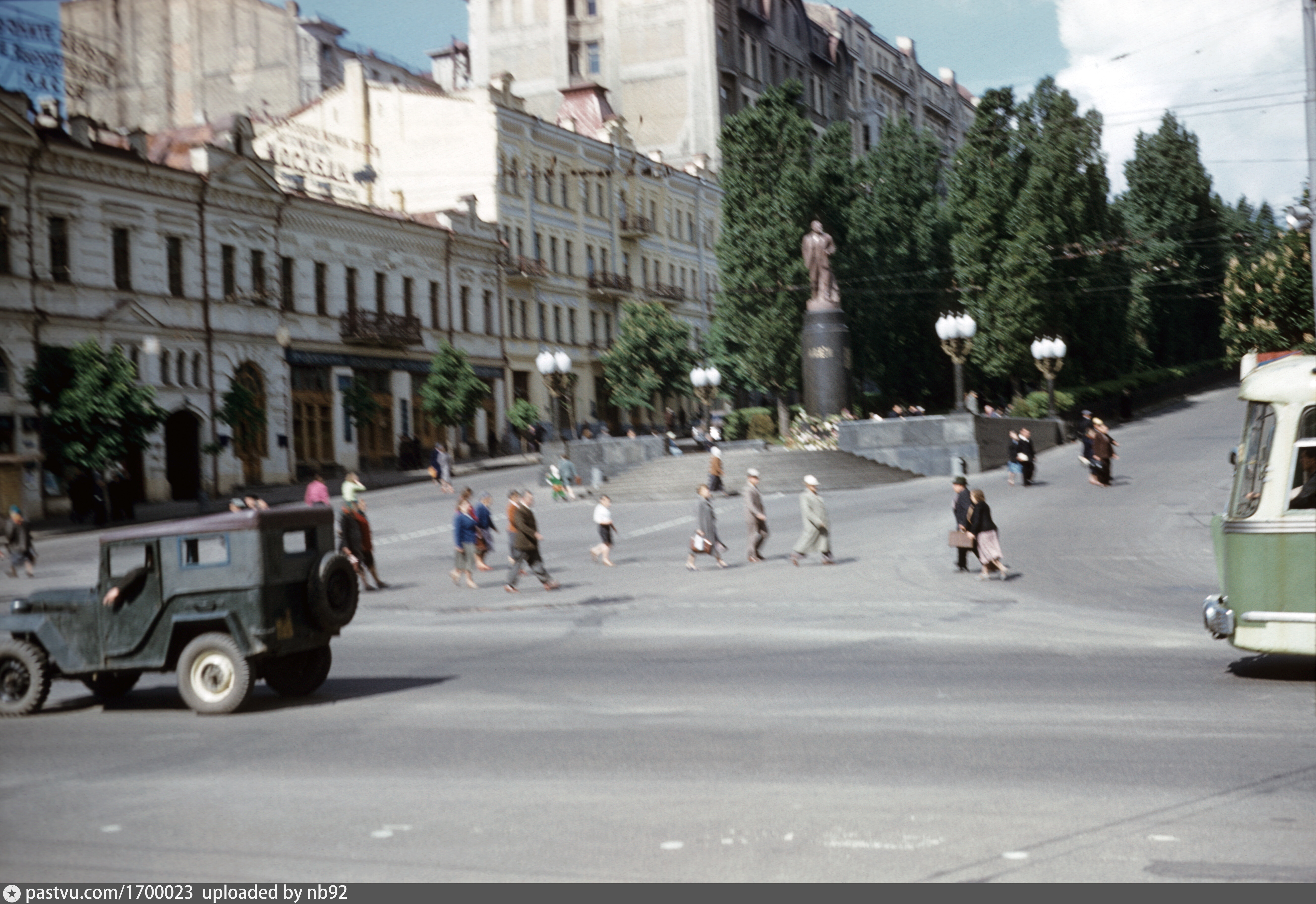 Советский киев. Киев 1959 Крещатик. Киев Советский Союз. Киев Крещатик 1959 год. Киев в 80-е годы.