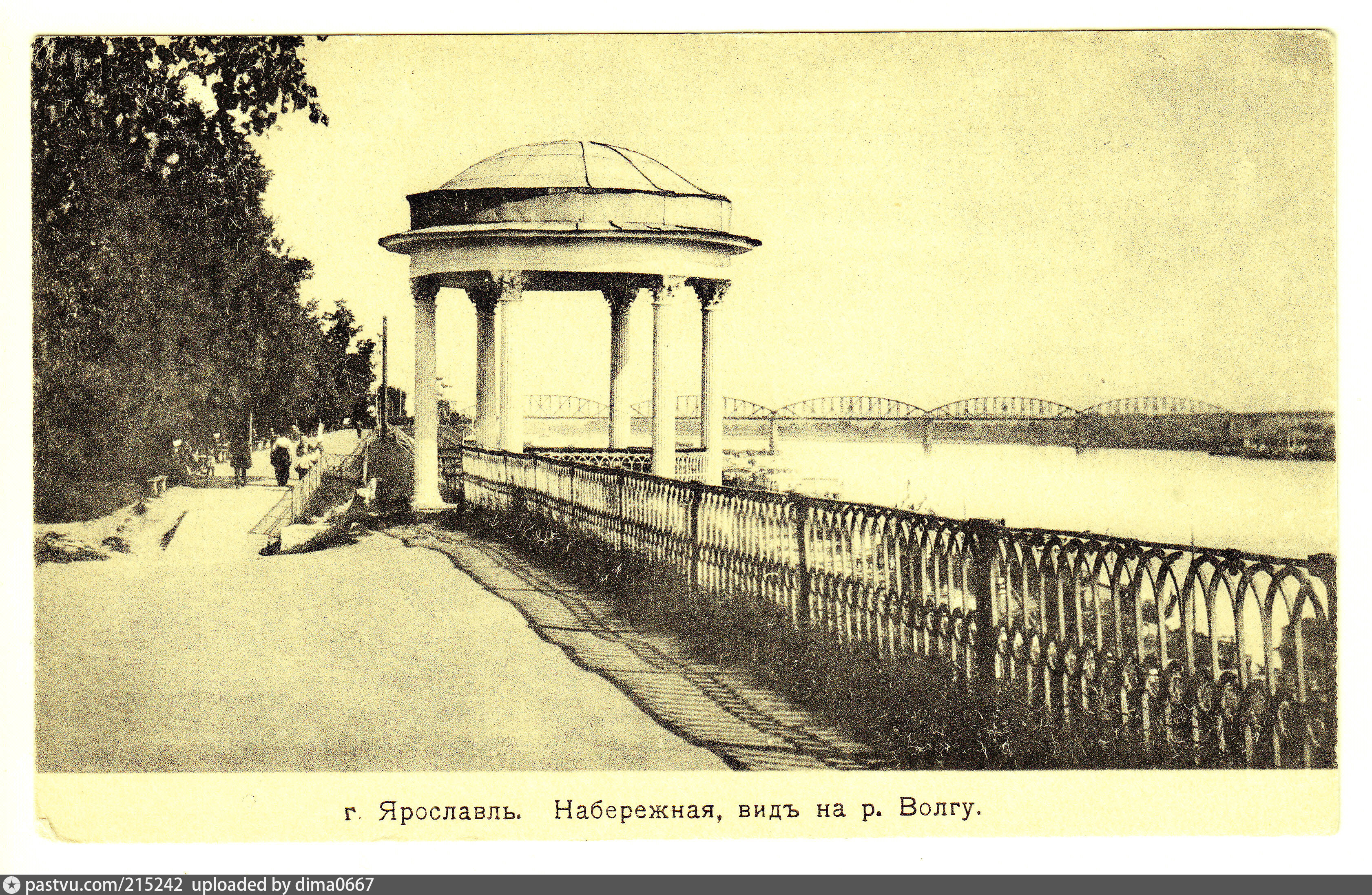 Беседка на Волжской набережной Ярославль в 19 веке