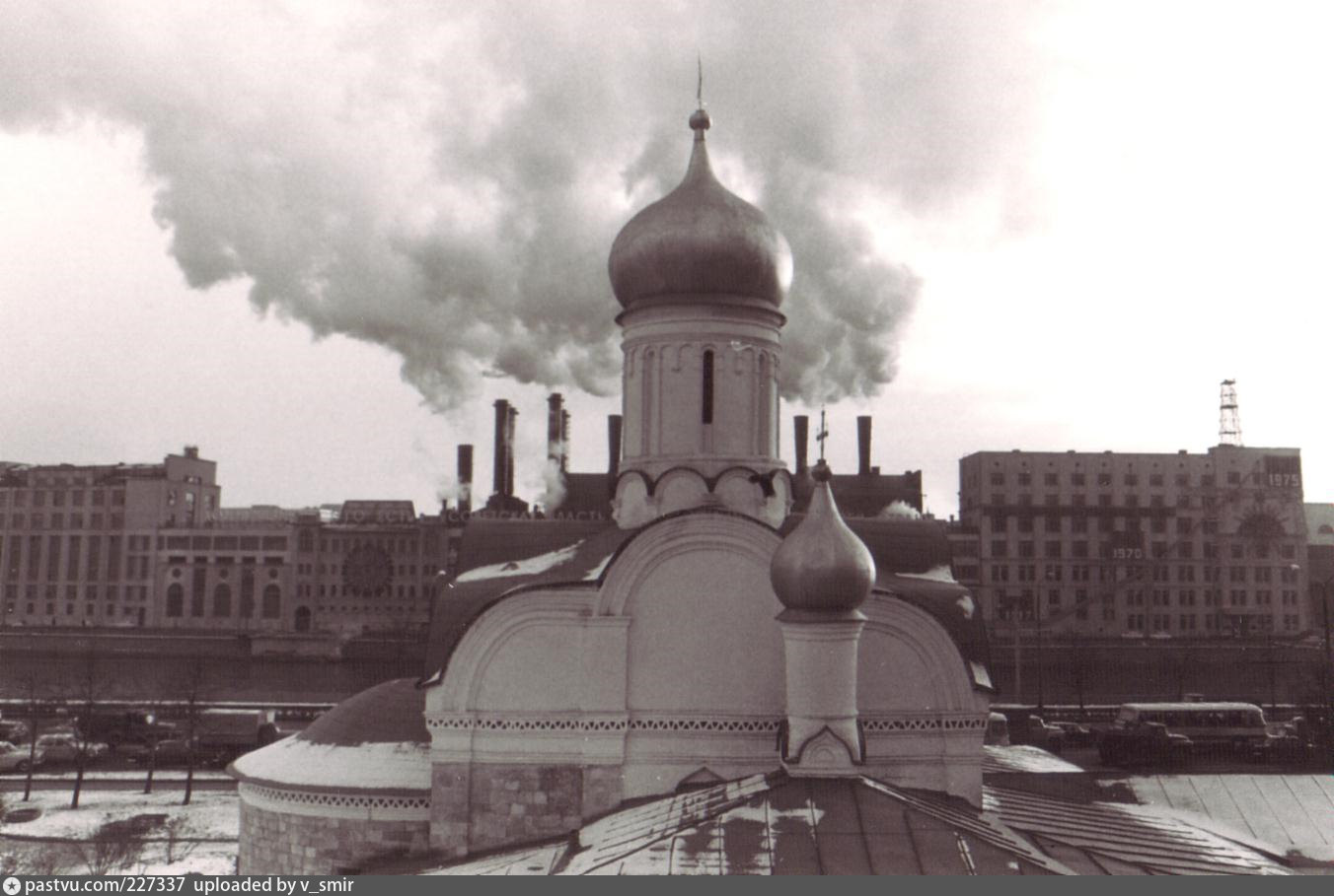 Храм зачатия москва. Церковь 1975. Церковь зачатия Анны что в углу внутреннее убранство. Церковь зачатия Анны ретро фото 19 век. Церковь зачатия Анны ретро фото.