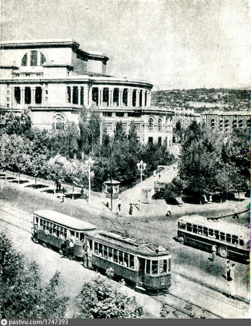 Фото старого еревана. Ереван 1950. Дореволюционный Ереван. Старый Ереван 1950-е. Ереван старый город.