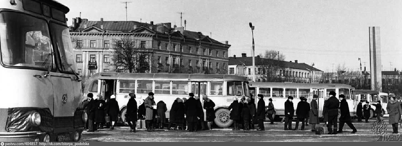 Автовокзал старые ляды. Выкса Старая автостанция. Кулебаки Старая автостанция фото.