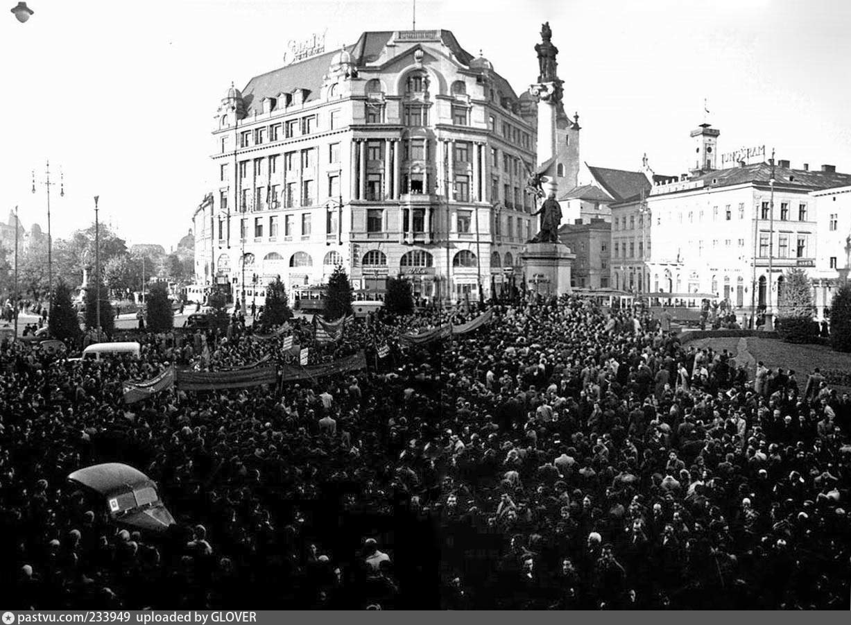 Фото 1939 года. Львов 1939 год. Освобождение Западной Украины 1939. РККА во Львове 1939. Освобождение Западной Украины и Белоруссии в 1939.