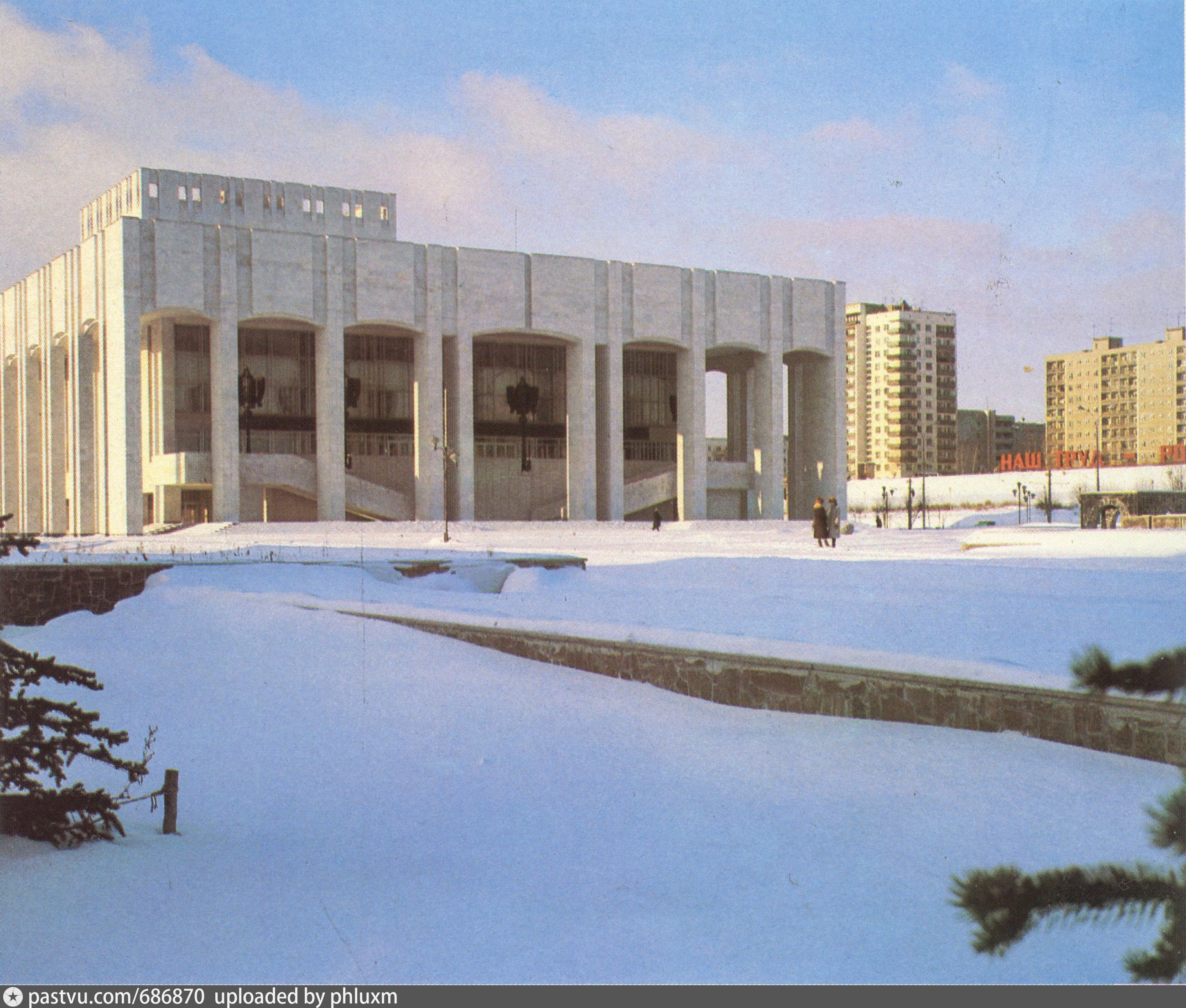 театры в абакане