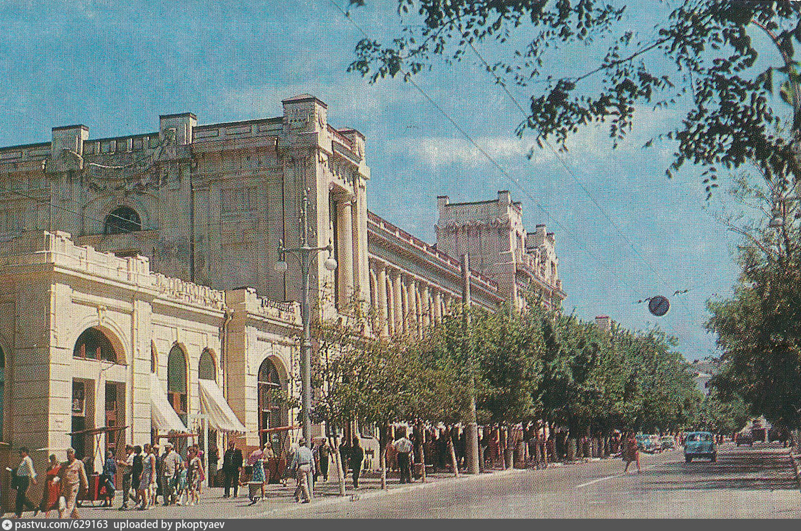 Улица советов. Новороссийск 80 годы. Старый Новороссийск. Новороссийск 1970. Новороссийск старый город.