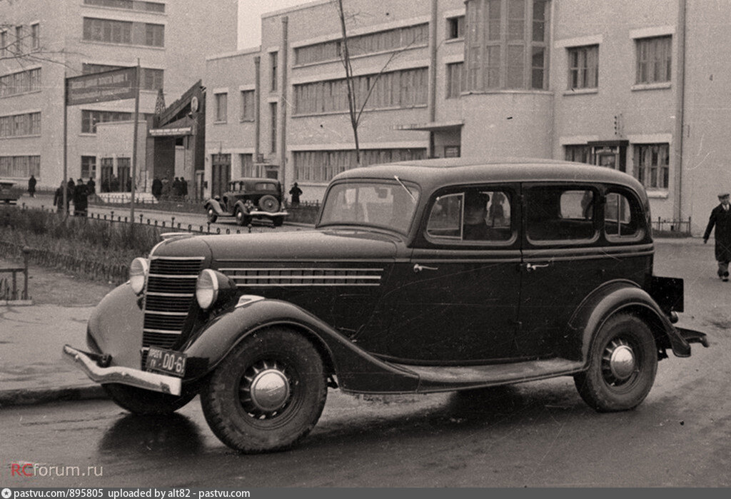 Газ год создания. ГАЗ м1 1940. ГАЗ м1 в Звенигороде. ГАЗ м11. ГАЗ м1 эмка 1930.