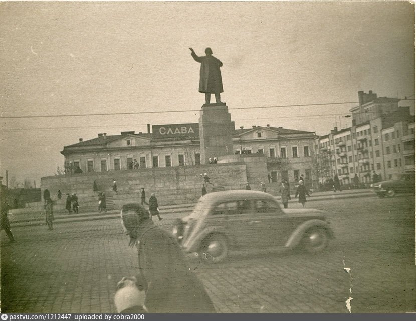 Богоявленский собор на площади 1905 года