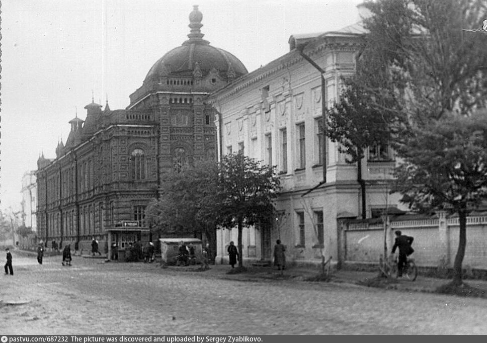 Банковская улица киев правительство