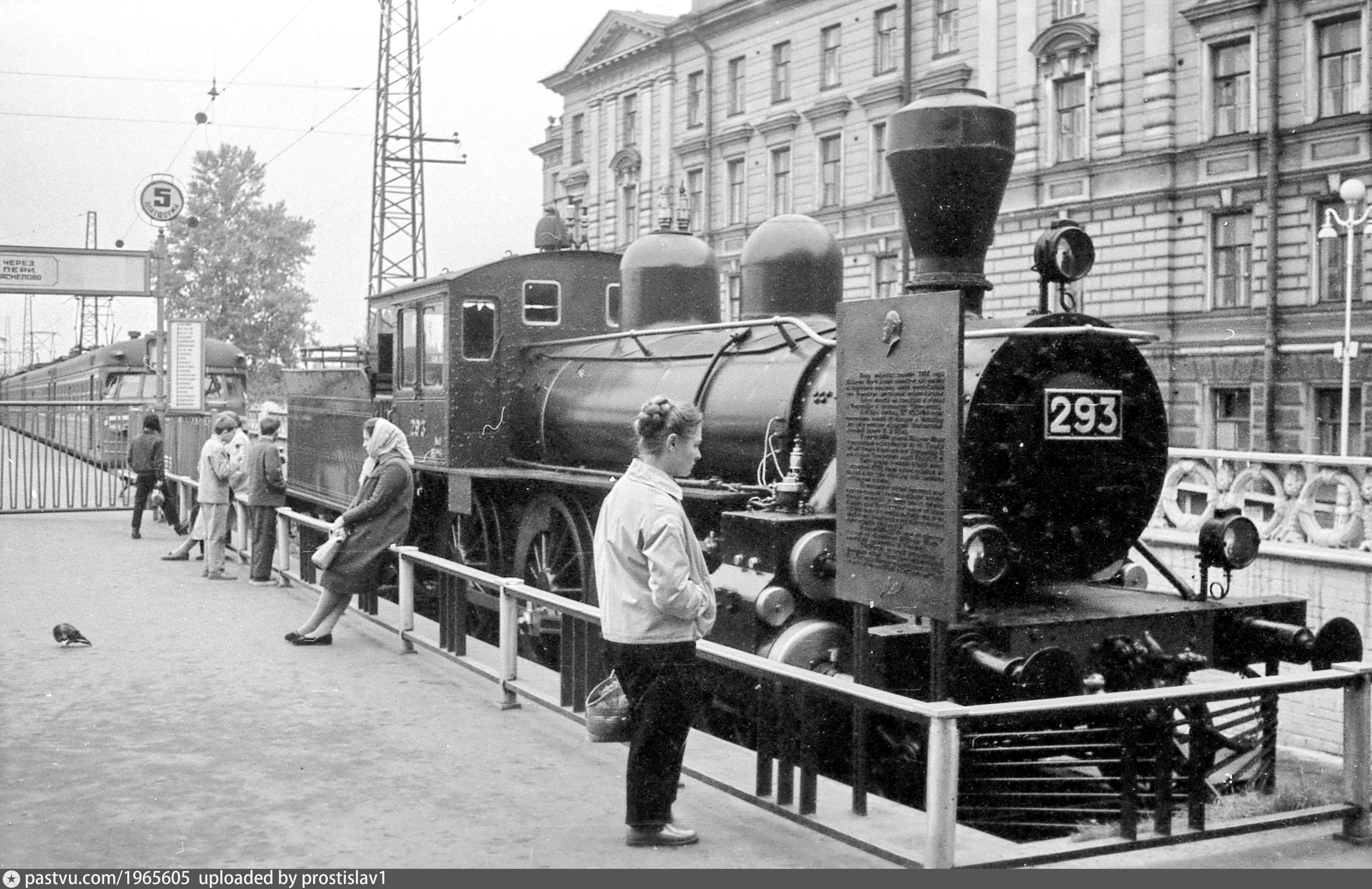 Паровоз на финляндском вокзале фото Паровоз № Н2-293 - Retro photos