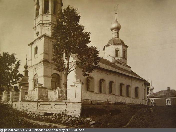 Раменская церковь бориса и глеба. Борисоглебская Церковь Раменское. Церковь Бориса и Глеба в Раменском. Раменское храм Борисо Глебский. Церковь Бориса и Глеба на поварской.