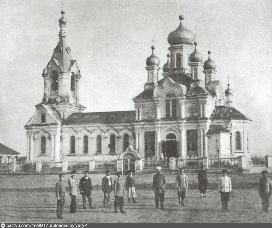 Советская ростовская область. Фото старого храма в Абинске. Донецк Церковь Покрова Пресвятой Богородицы-фото сверху. Донецк Церковь Покрова Пресвятой Богородицы-фото.