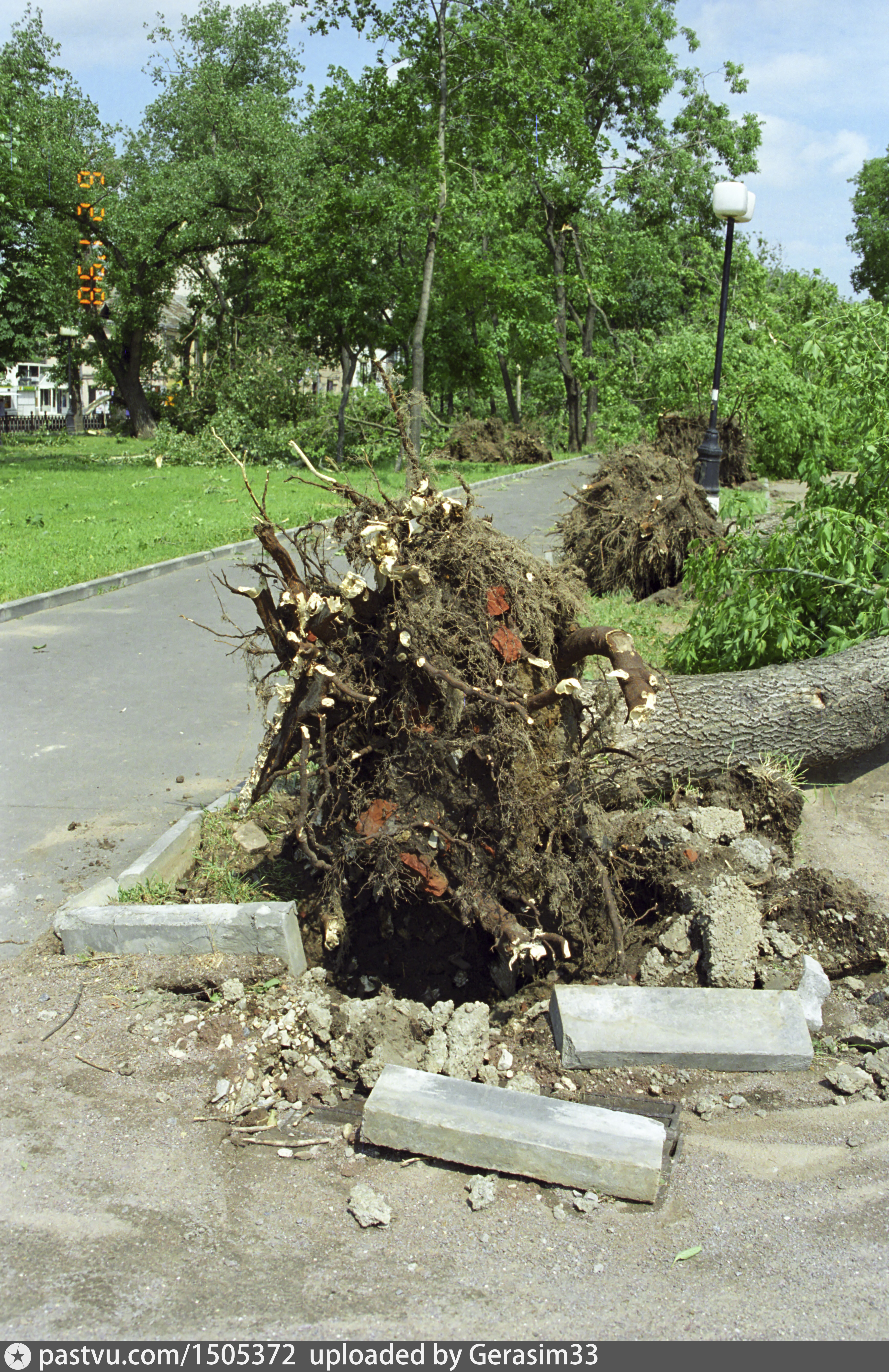 ураган 1998 москва