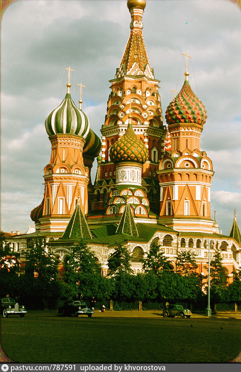 1 год москва. Храм Василия Блаженного Москва. Храм Василия Блаженного в СССР. Храм Василия Блаженного 1960. Собор Василия Блаженного 1990.