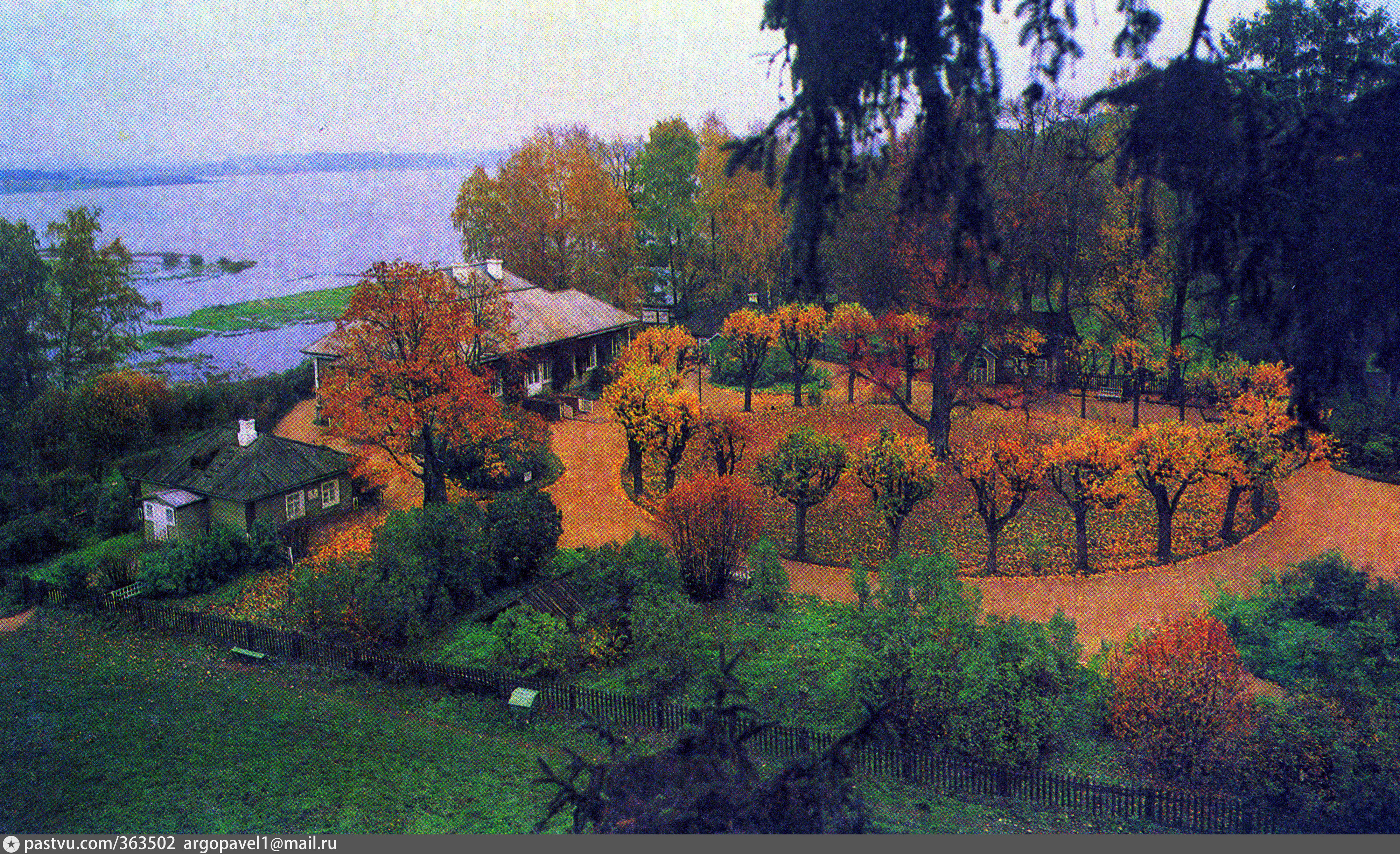 Пушкинские горы село михайловское фото