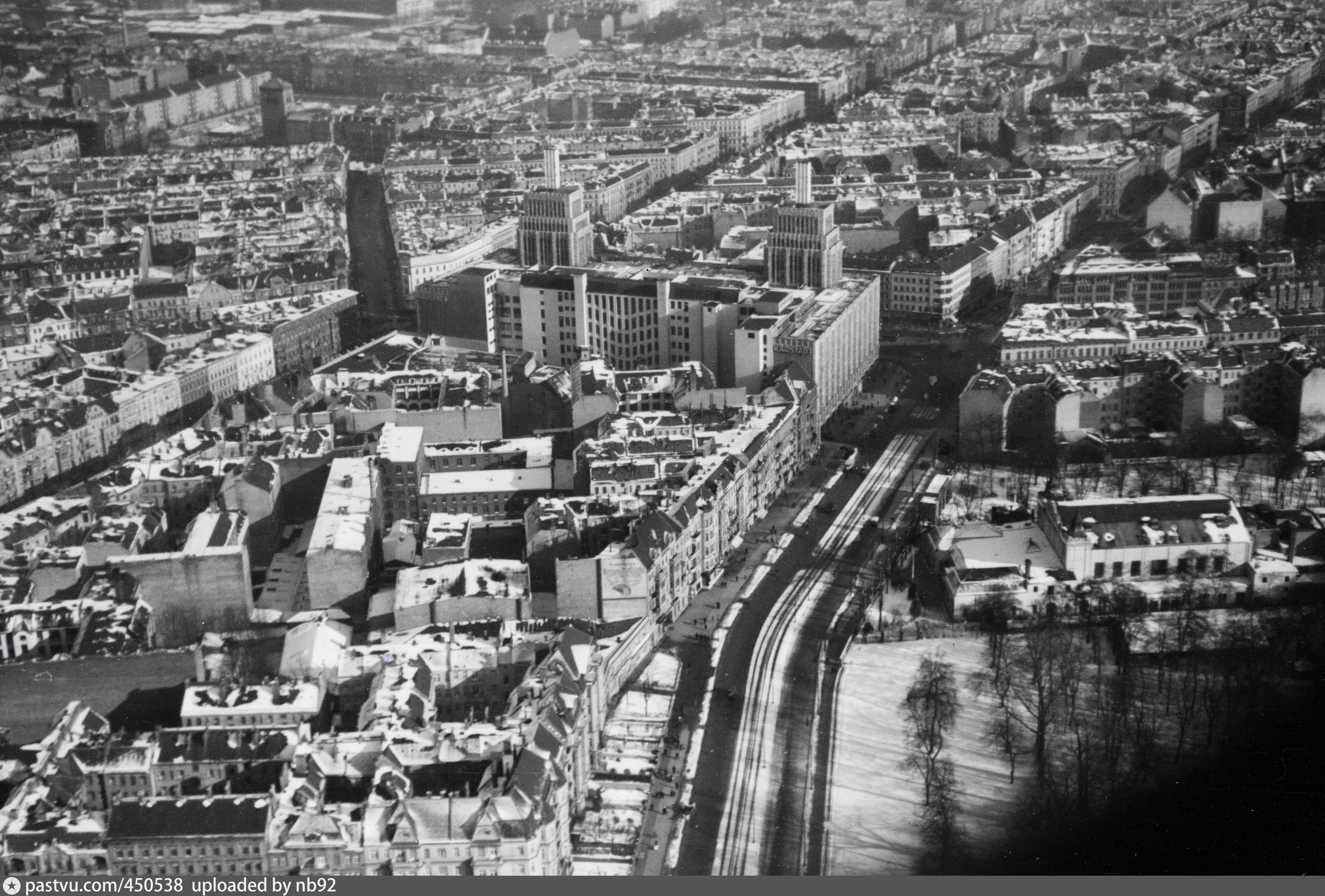 Берлин 19. Берлин 1860 год. Berlin 1936 City. Карштадт в Германии 19 век. История Берлина.