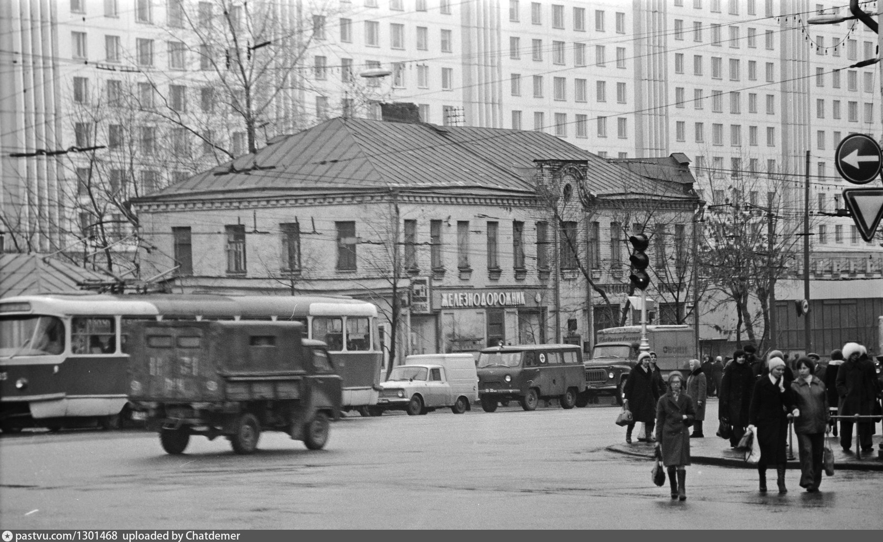 ул русаковская москва