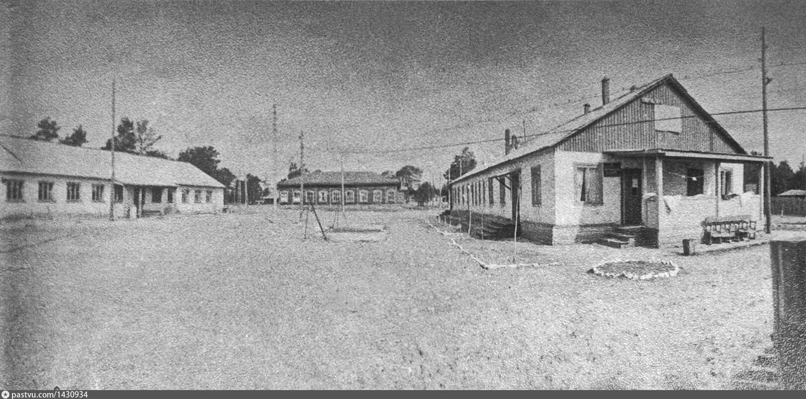 Больница старая купавна. Старая больница. Солотвино больница старые фотографии.