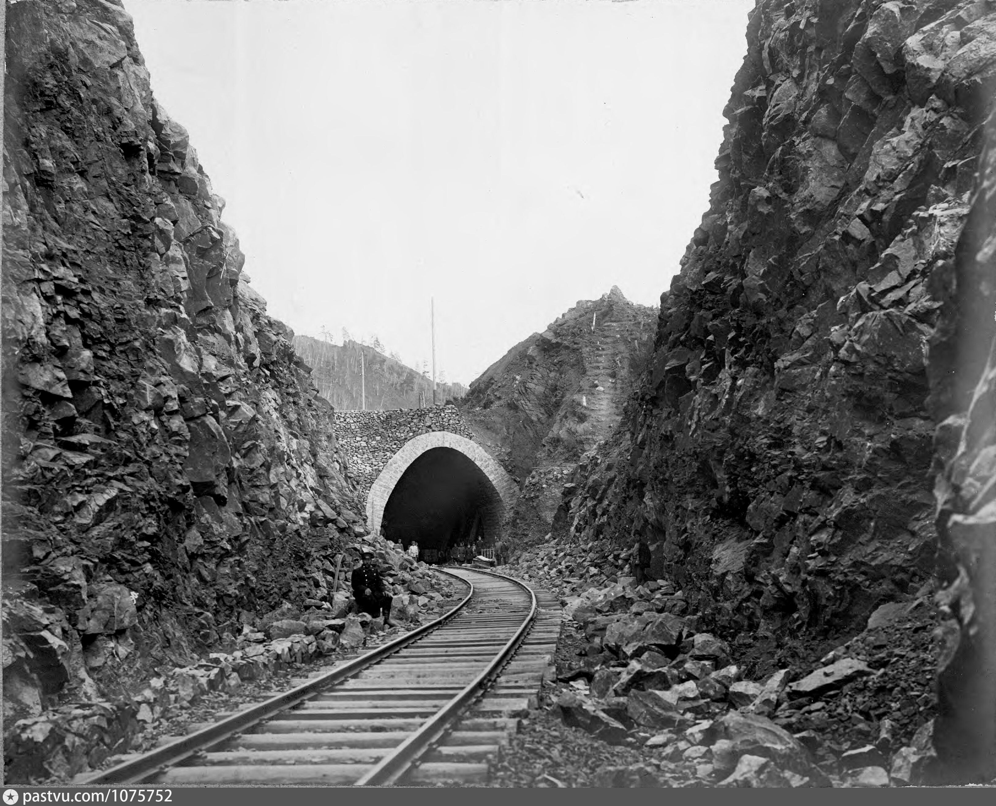 Б ж дорога. КБЖД 1900. Старая Кругобайкальская железная дорога. Кругобайкальская железная дорога 19 век. Кругобайкальская железная дорога галереи.