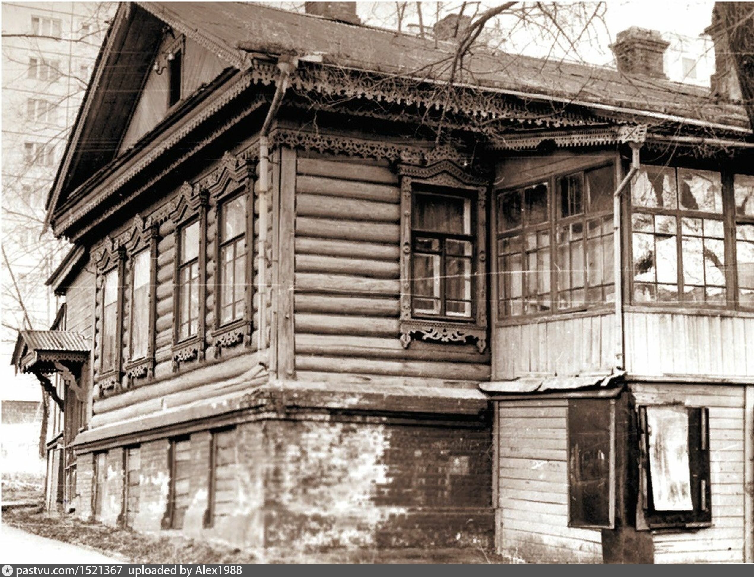 Дом жилой д.в.лаца (дер.), 1909г. Ул. Дзержинского,21 (дер.)