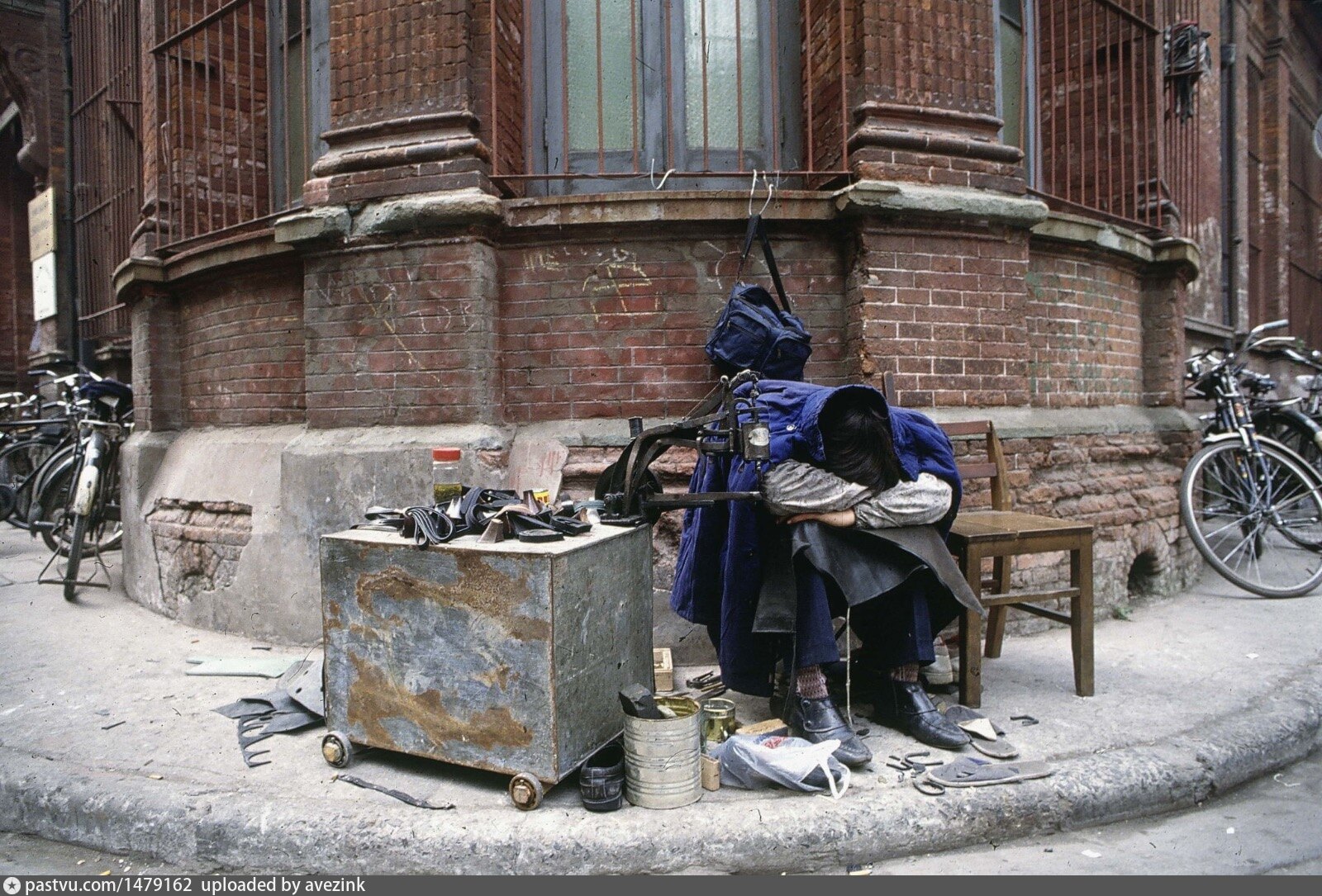 Cobbler in the street