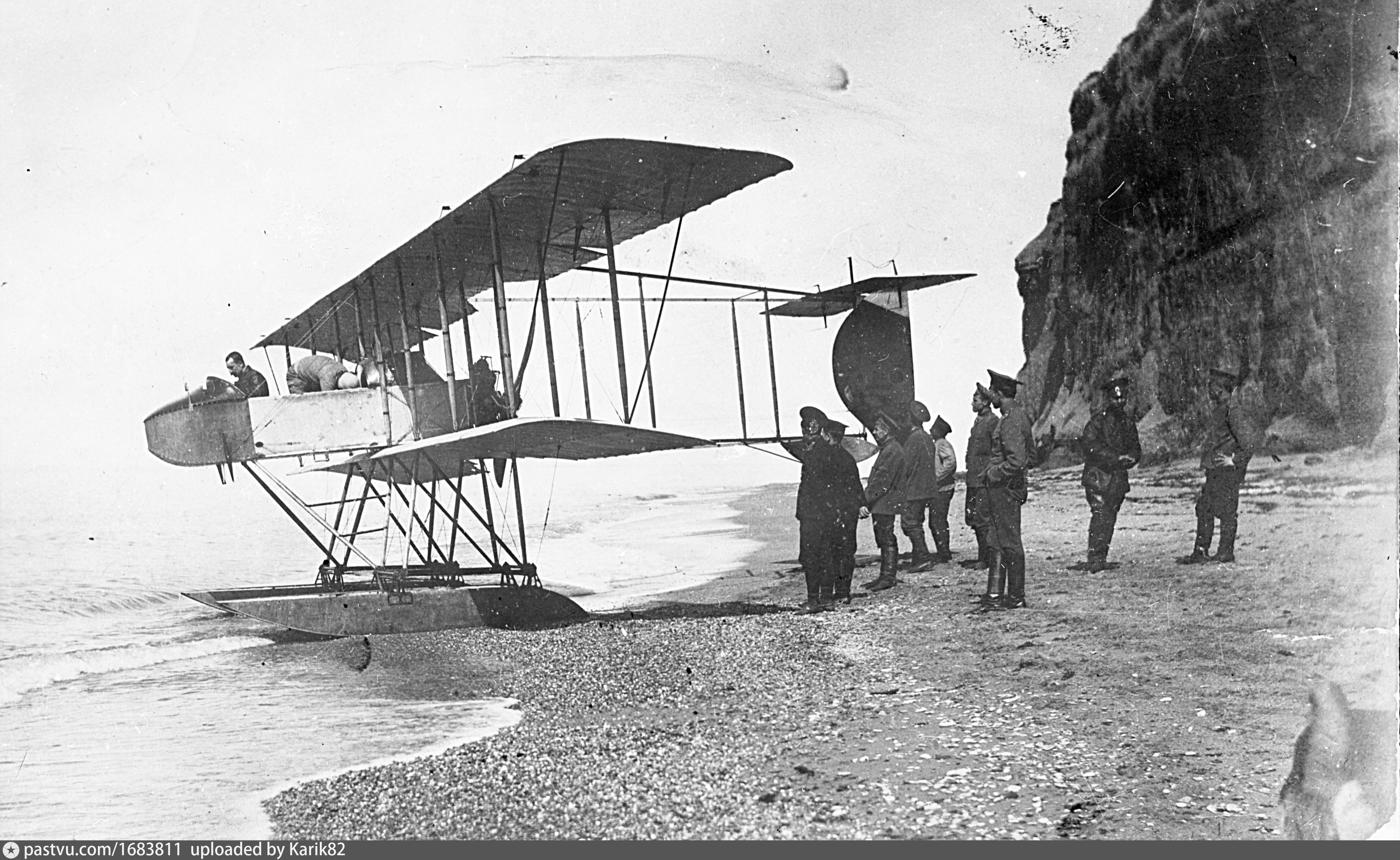 Полеты 1 мая. Фарман самолет 1914. Биплан "Фарман" 1913. Аэроплан Фарман 1910 года. Поплавковый гидросамолёт Фарман.