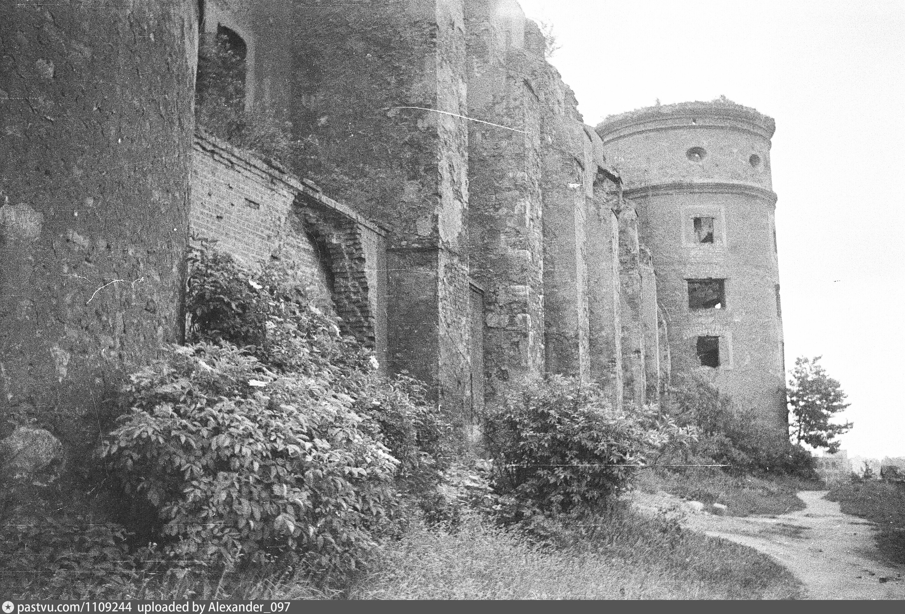 Замок в калининграде который снесли фото