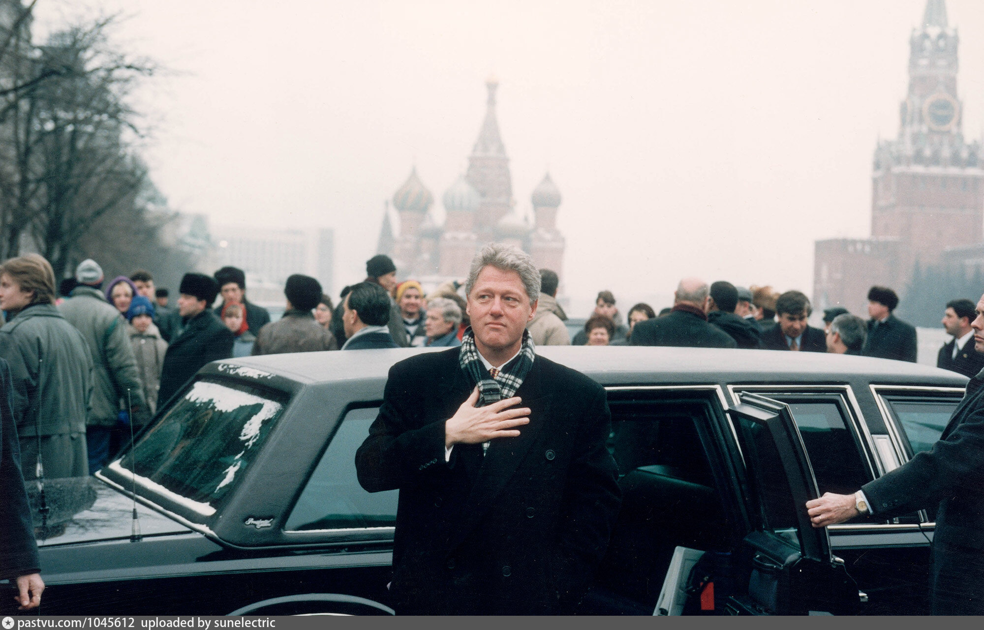 Россия 90 тест. Билл Клинтон в Москве 1994. Билл Клинтон в 90-е. Билл Клинтон 1995. Визит Клинтона в Москву 1994.