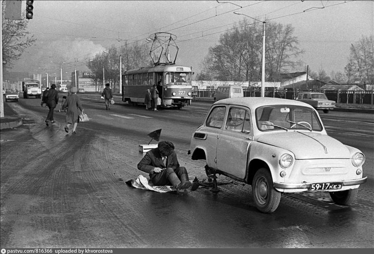 Черных в советское время. Советское ретро. Машины в 80-е годы.