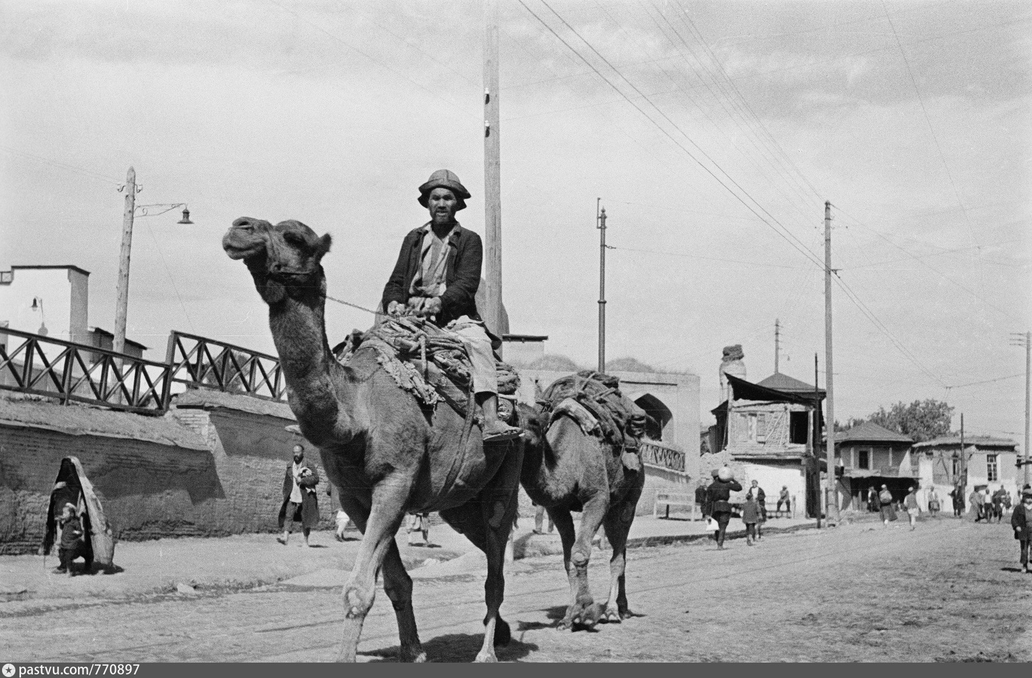 Овладели ташкентом. Ташкент 1959. Самарканд 1950. «Тарихи жадидаи Ташкент» («новая история Ташкента») 1800. Ташкент 1950.