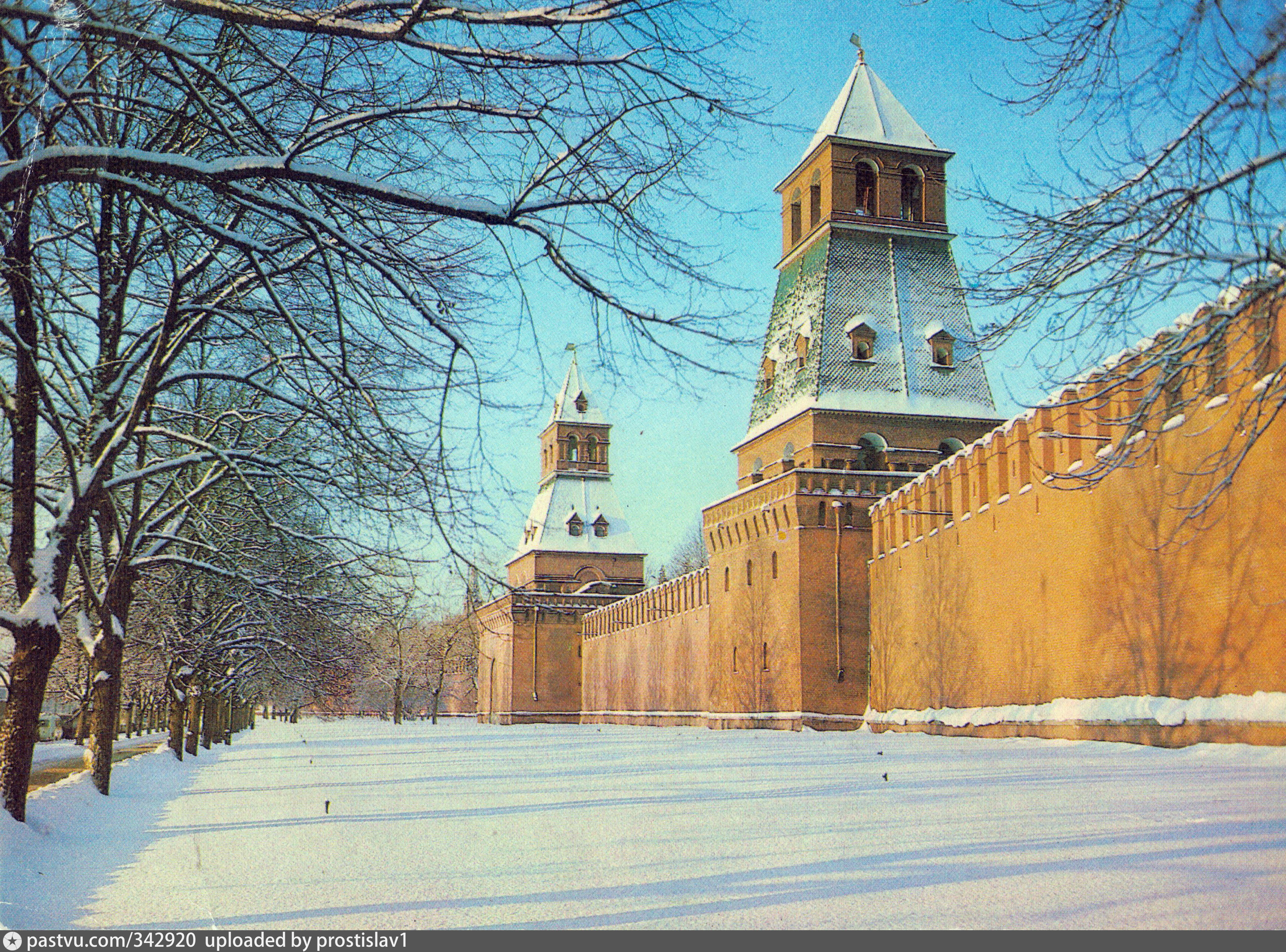 безымянная башня московского кремля