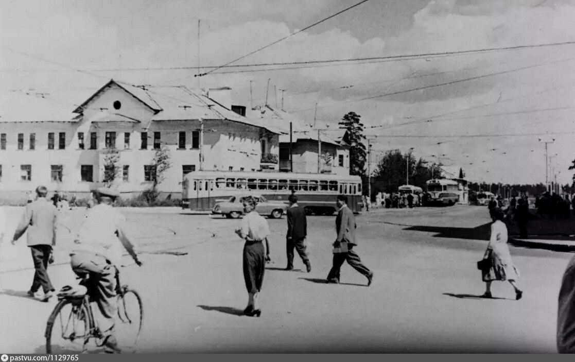 Ангарск ул. Улица Победы в Ангарске. Ангарск в 1960 году. Ул Кирова в Ангарске. Старый Ангарск.