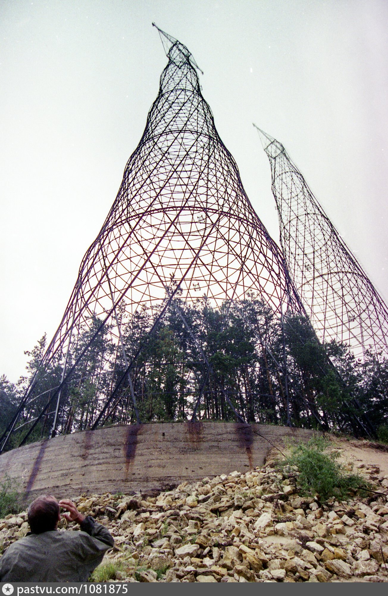 шуховская башня дзержинск с подсветкой
