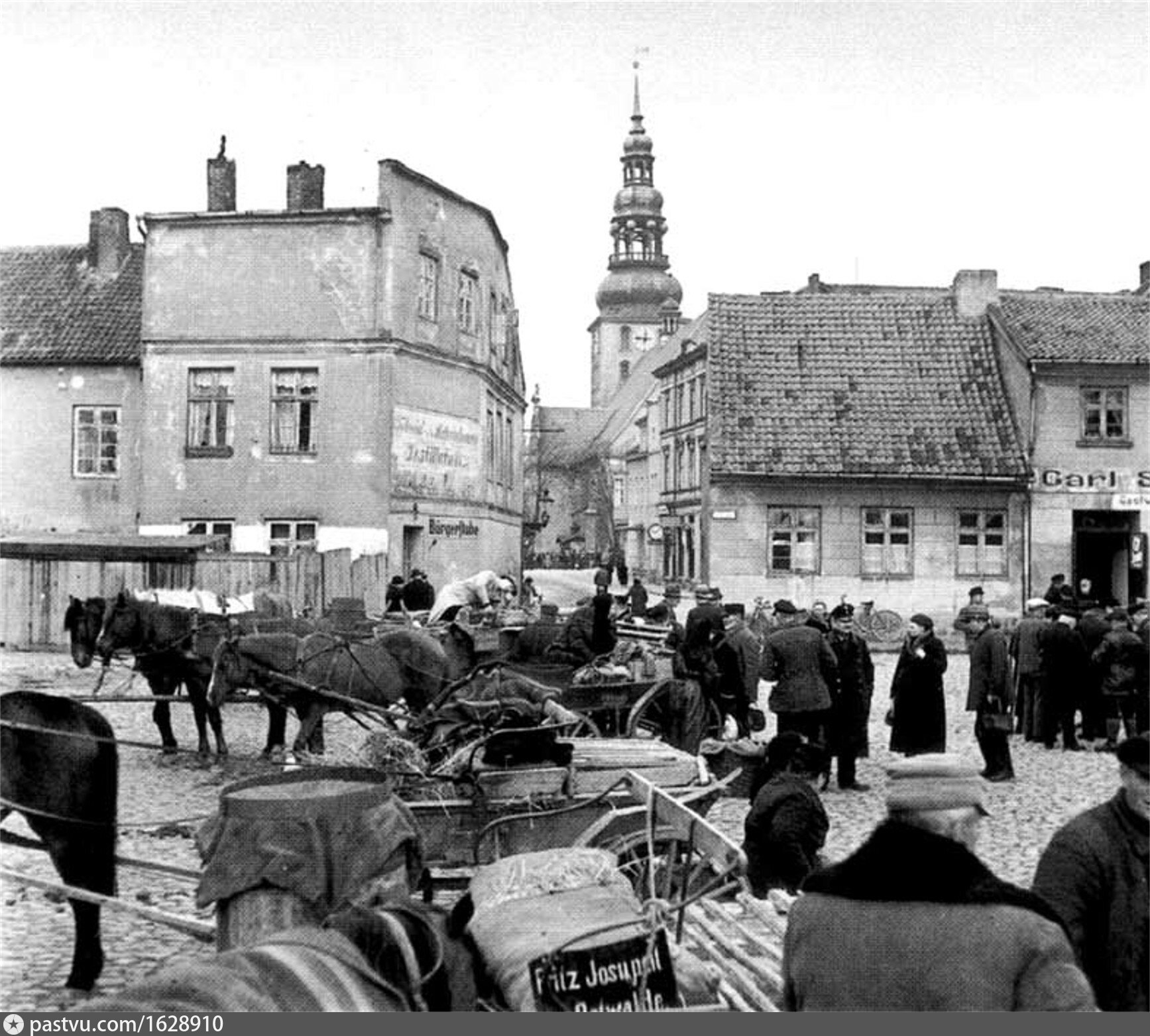 Пруссия фото. Восточная Пруссия Кенигсберг. Тильзит 1945. Штурм Тильзита 1945. Старый Тильзит.