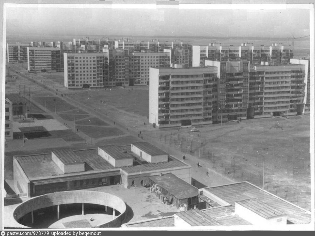 В 1974 году началась. Ленинград 1974 год. Прогулки по Ленинграду 1974 года. Ленинград 1974 год фото. Ленинград 1974 старые фото.