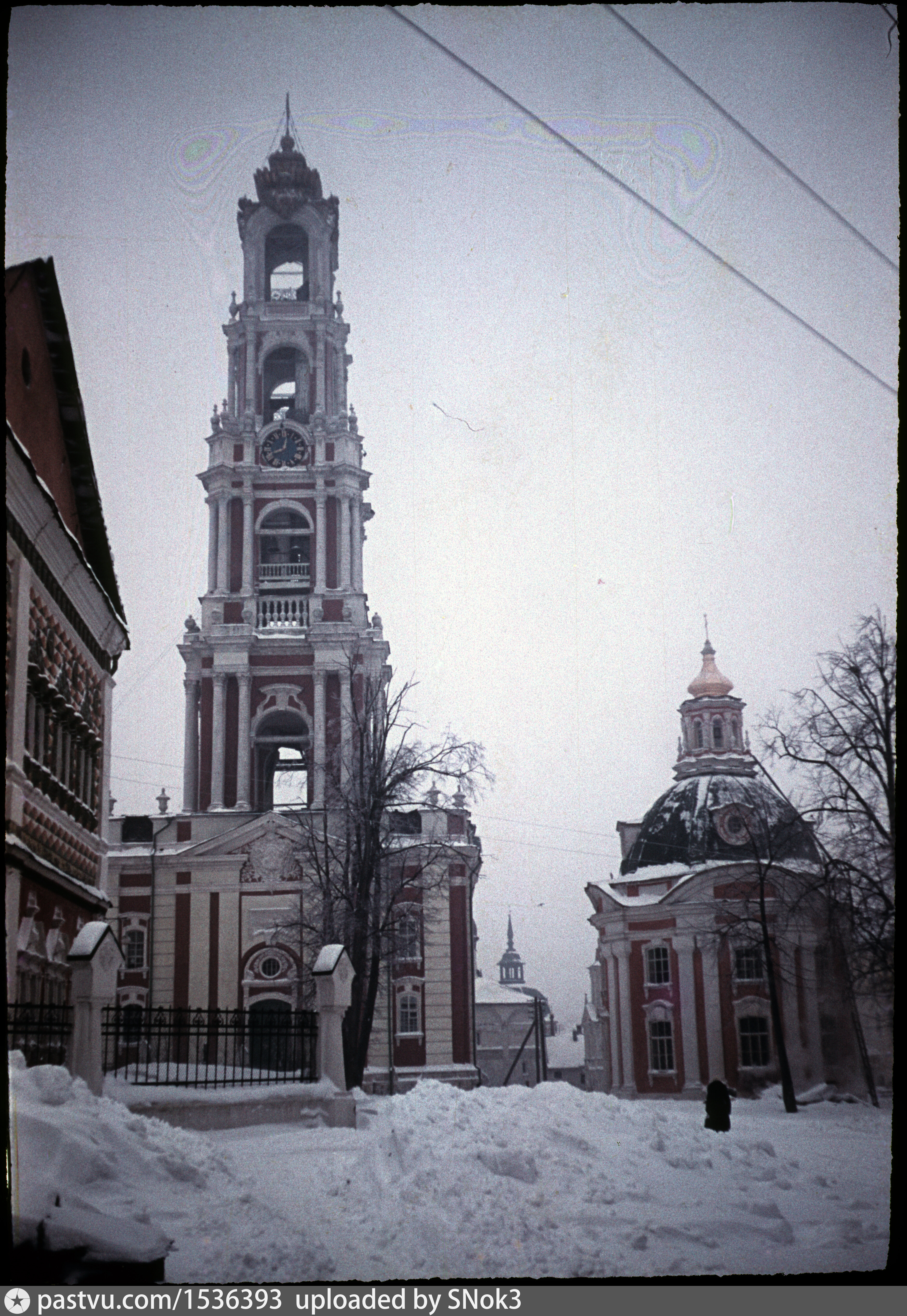 Церковь на Смоленской метро