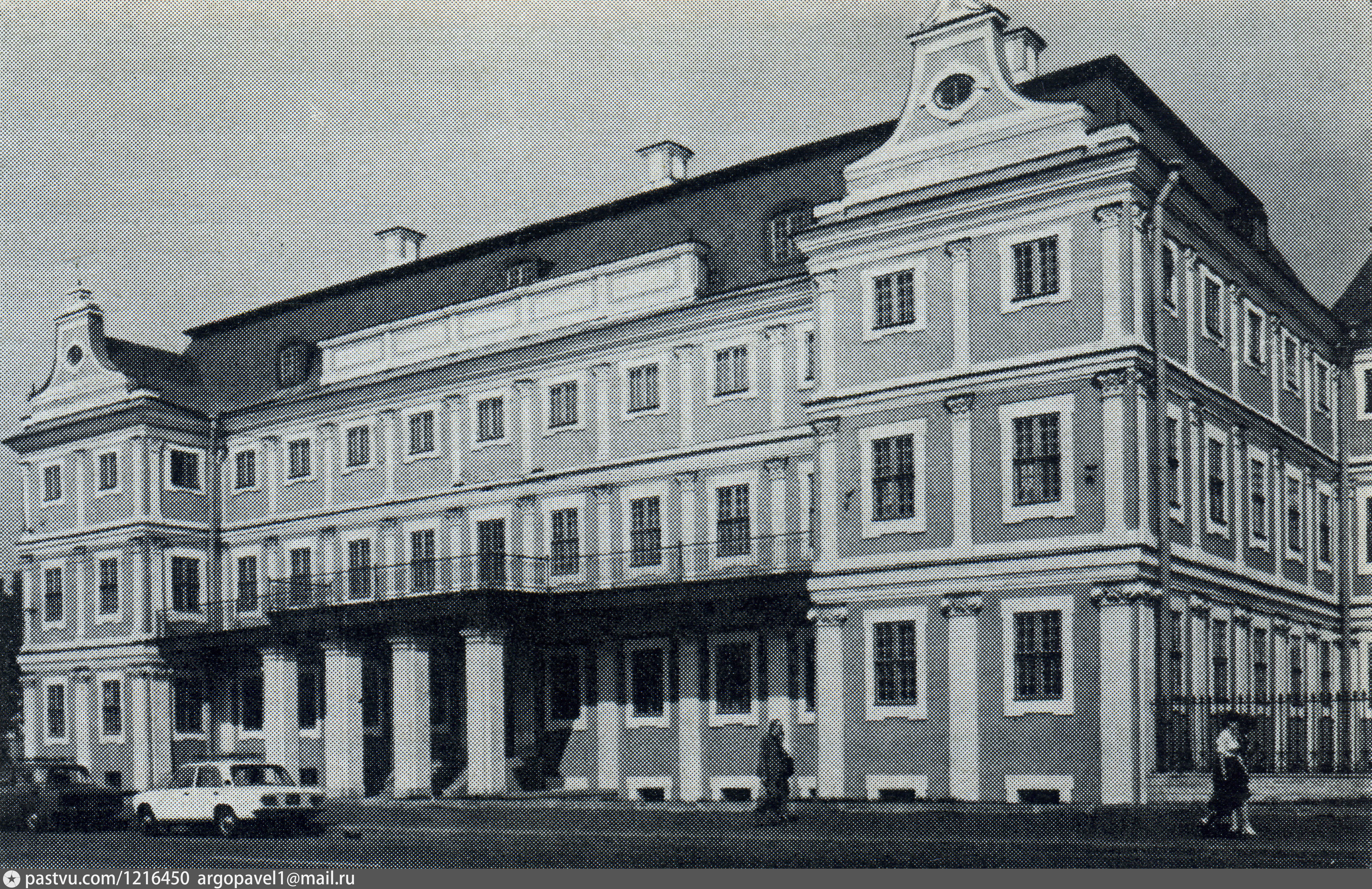 Меншиковский дворец выставки 2022