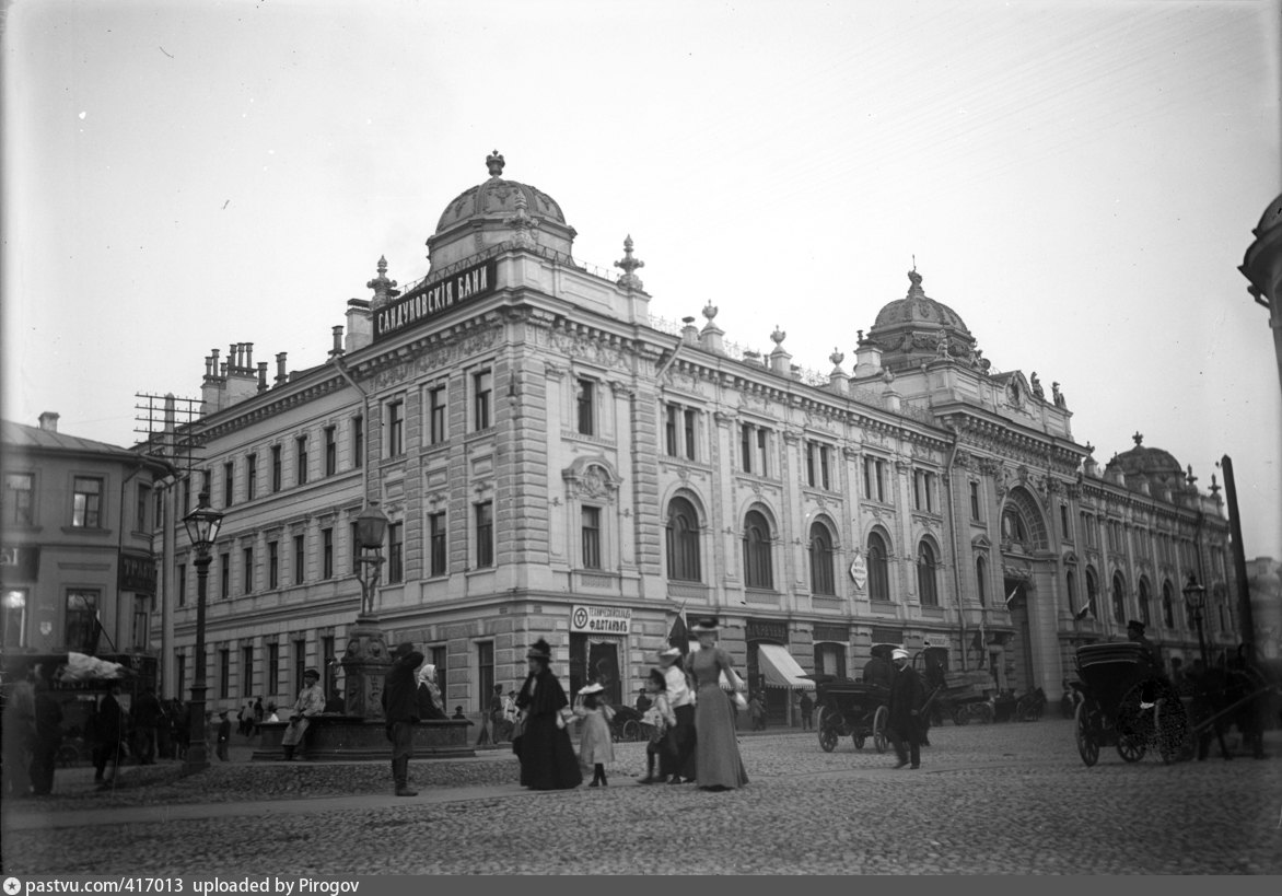 неглинная улица москва