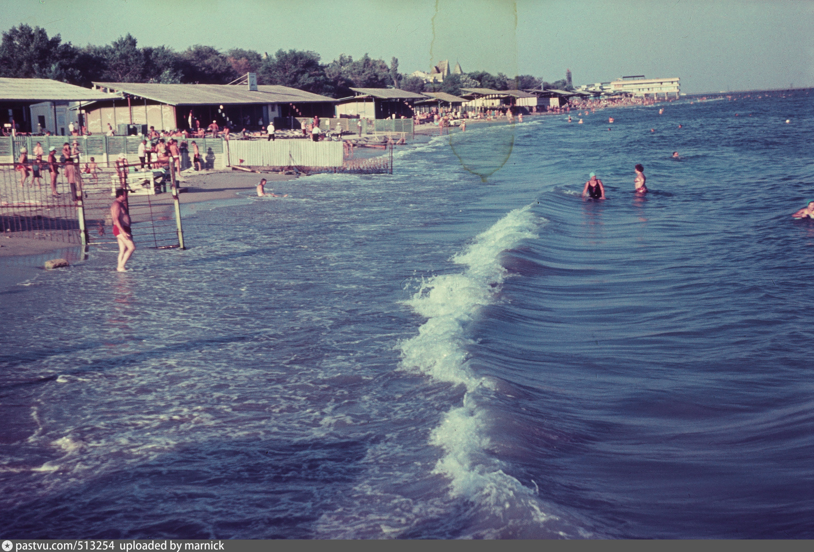 Евпатория время. Евпатория пляж 1939. Евпатория пляж 1989. Евпатория 1970 море. Пляж Евпатория 1960.