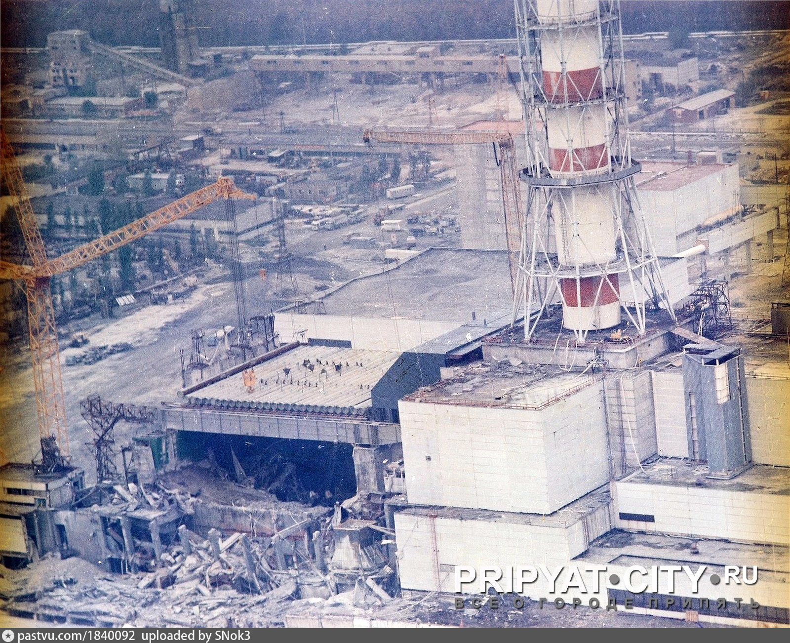 12 апреля 1986. 4-Й энергоблок Чернобыльской АЭС. Авария на ЧАЭС 1986 Чернобыль. Атомная электростанция Чернобыль 4 энергоблок. 4 Энергоблок ЧАЭС 1986.