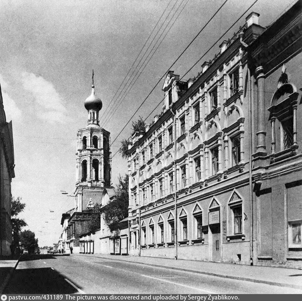 Покажи петровку. Улица Петровка 1986. Петровка 16. Улица Петровка Москва. Ул. Петровка Москва в 1944 году.