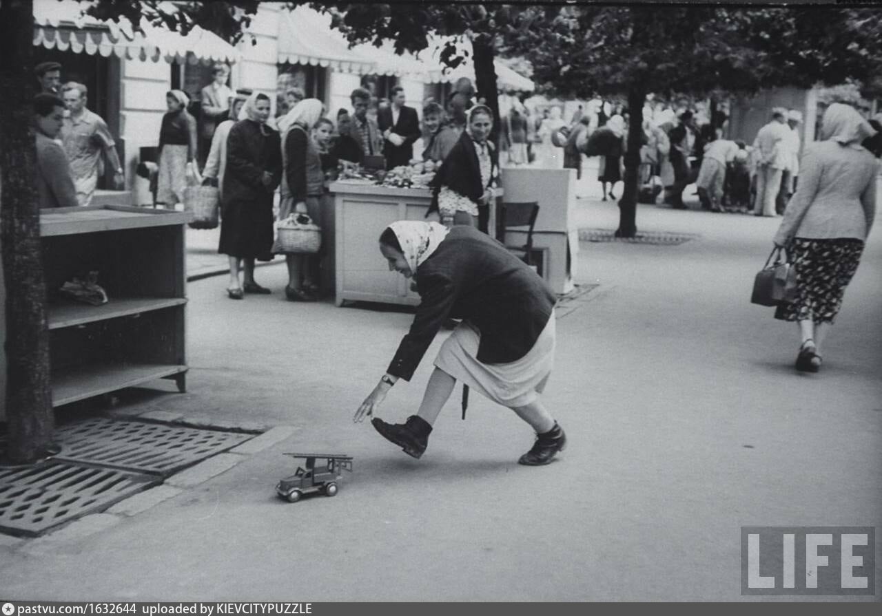 Смешное советское. Джерри Кук фотограф. Фотокорреспондент Джерри Кук. СССР глазами американского фотографа. Смешные советские фотографии.