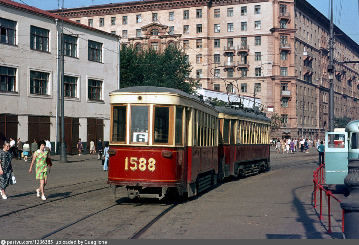 Метро сокол москва. Метро Сокол 1990. Станция метро Сокол 1965. Сокол станция трамваем. Трамвай метро Сокол.