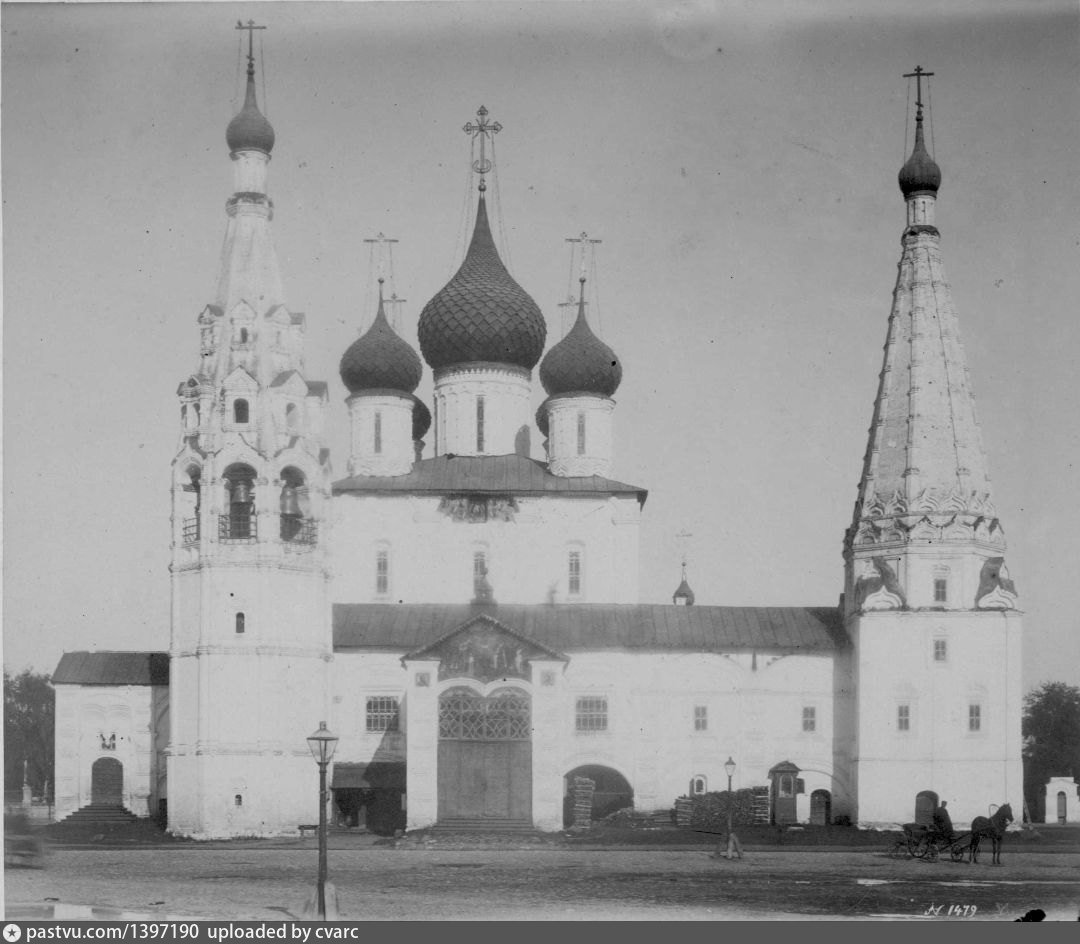 Ярославль 100 лет назад. Церковь Ильи пророка в Ярославле. Старый Углич Церковь Ильи пророка. Церковь Ильи пророка Великий Устюг.