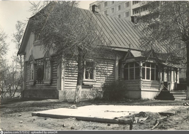 Дом 1974. Дом Кропоткина в Дмитрове. Музей Кропоткина в Дмитрове. Дмитров Московская область дом-музей п. Кропоткина. Кропоткинская улица Дмитров дом 70.