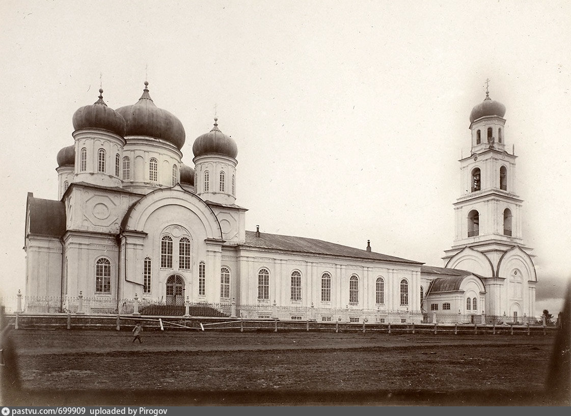 П уни кировской. Спасская Церковь Уни Кировская область. Унинский район. Церковь в порезе Унинский район Кировская область. Богородицкая Церковь порез.